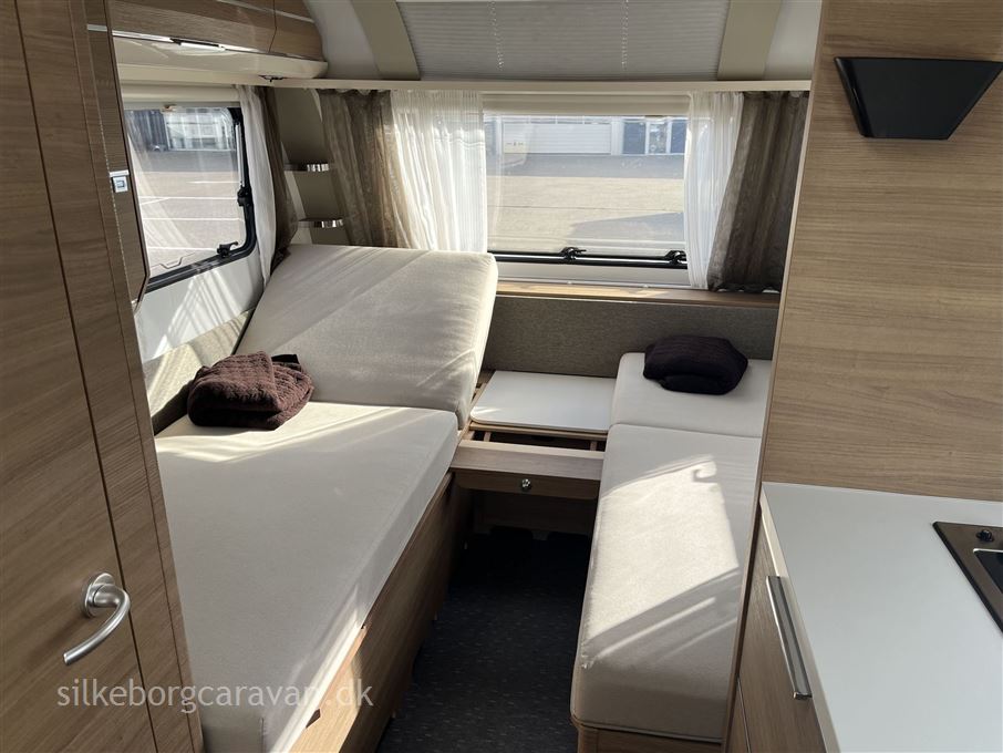 Adria Adora 482 LU